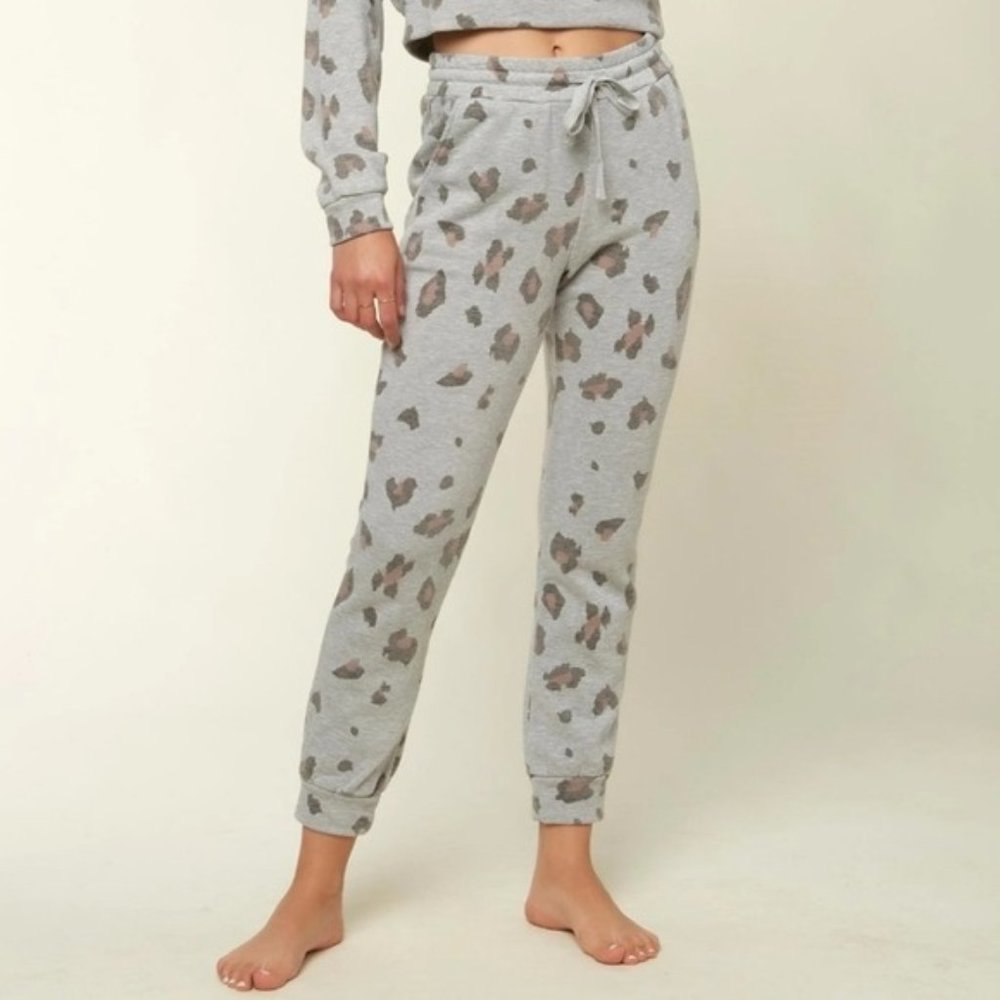 NWT O'Neill Leopard Fleece Pant XL